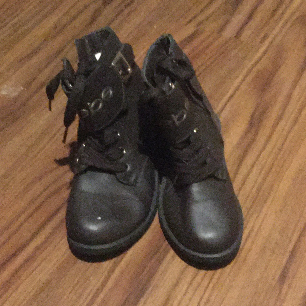 Kids Bebe boots